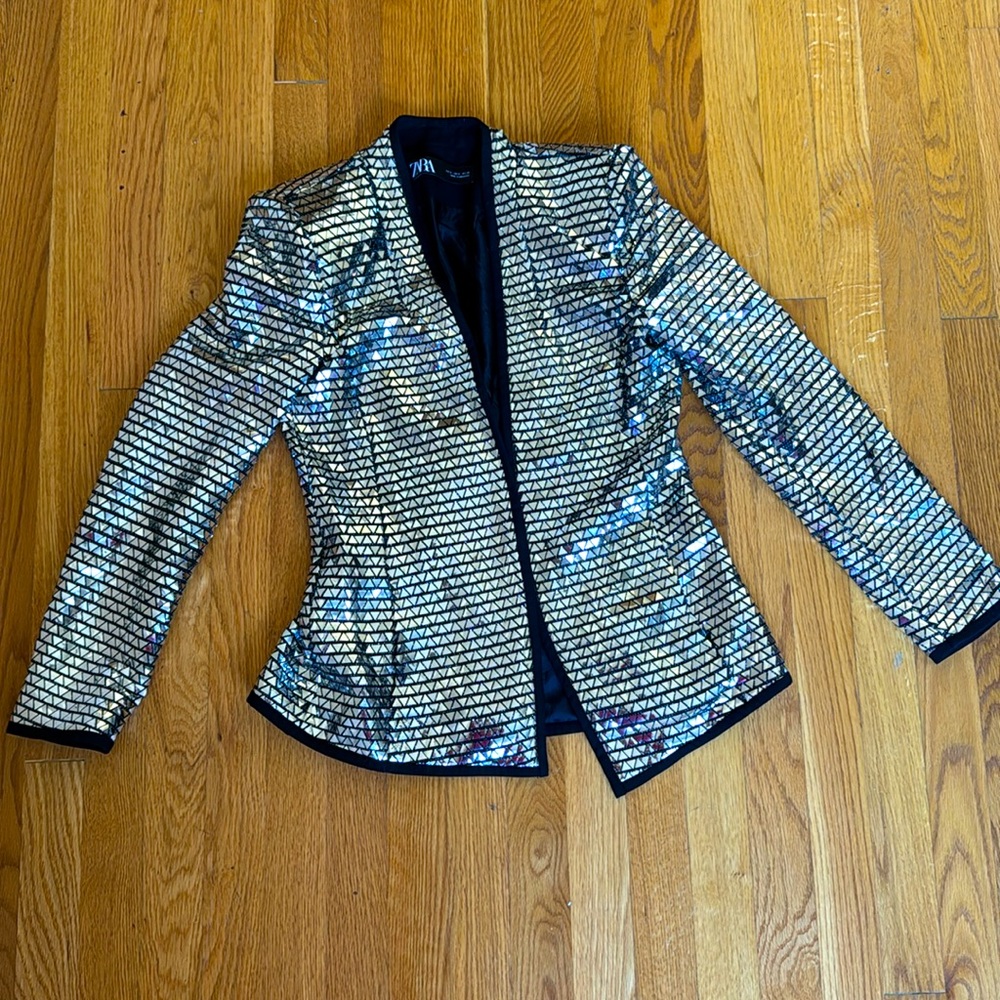 Embellished discs blazer